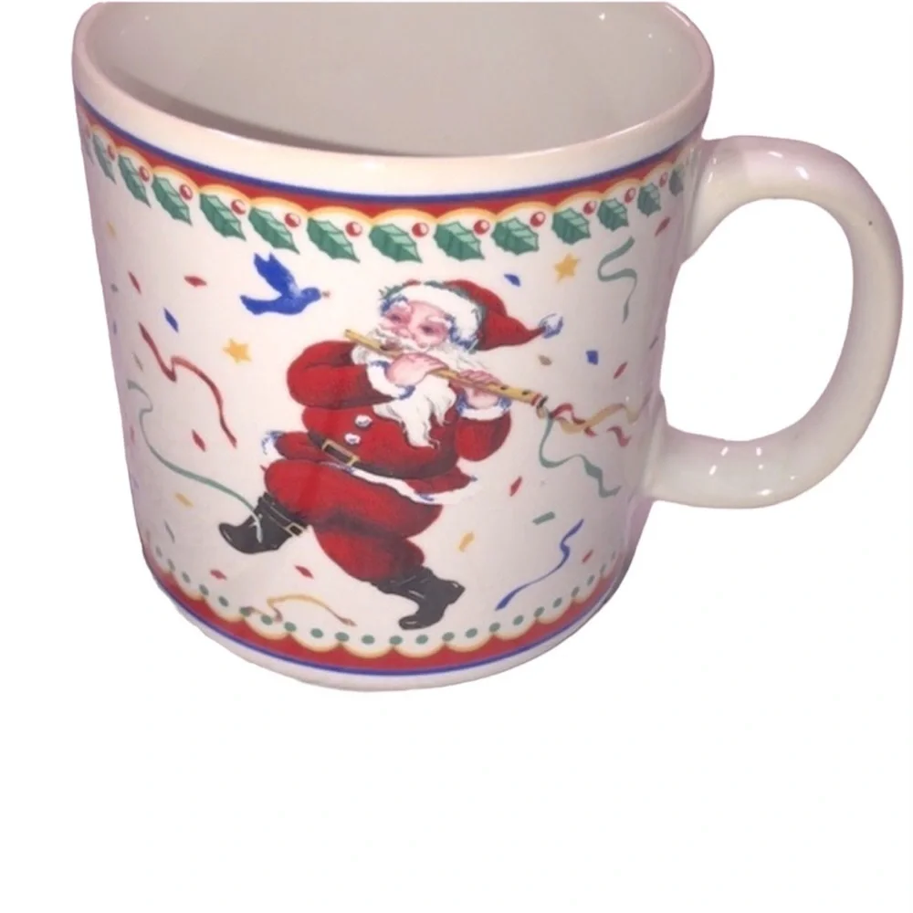 Vintage Santa Clause playing flute Christmas coffee mug